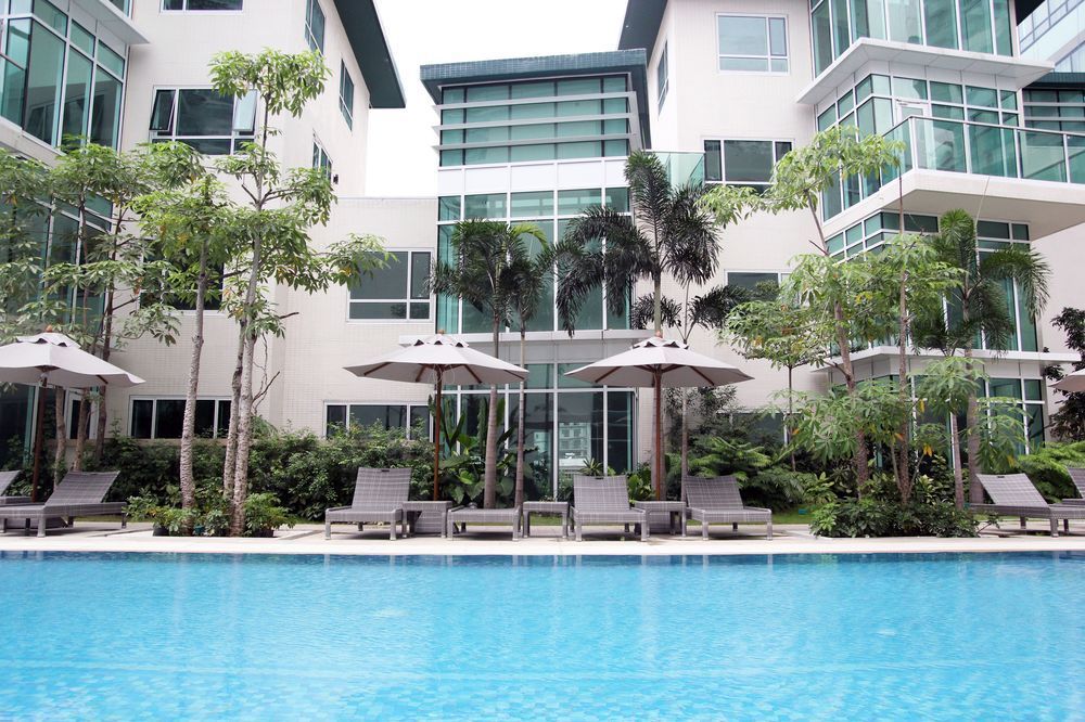 Aruga Apartments By Rockwell Makati Makati City Екстер'єр фото