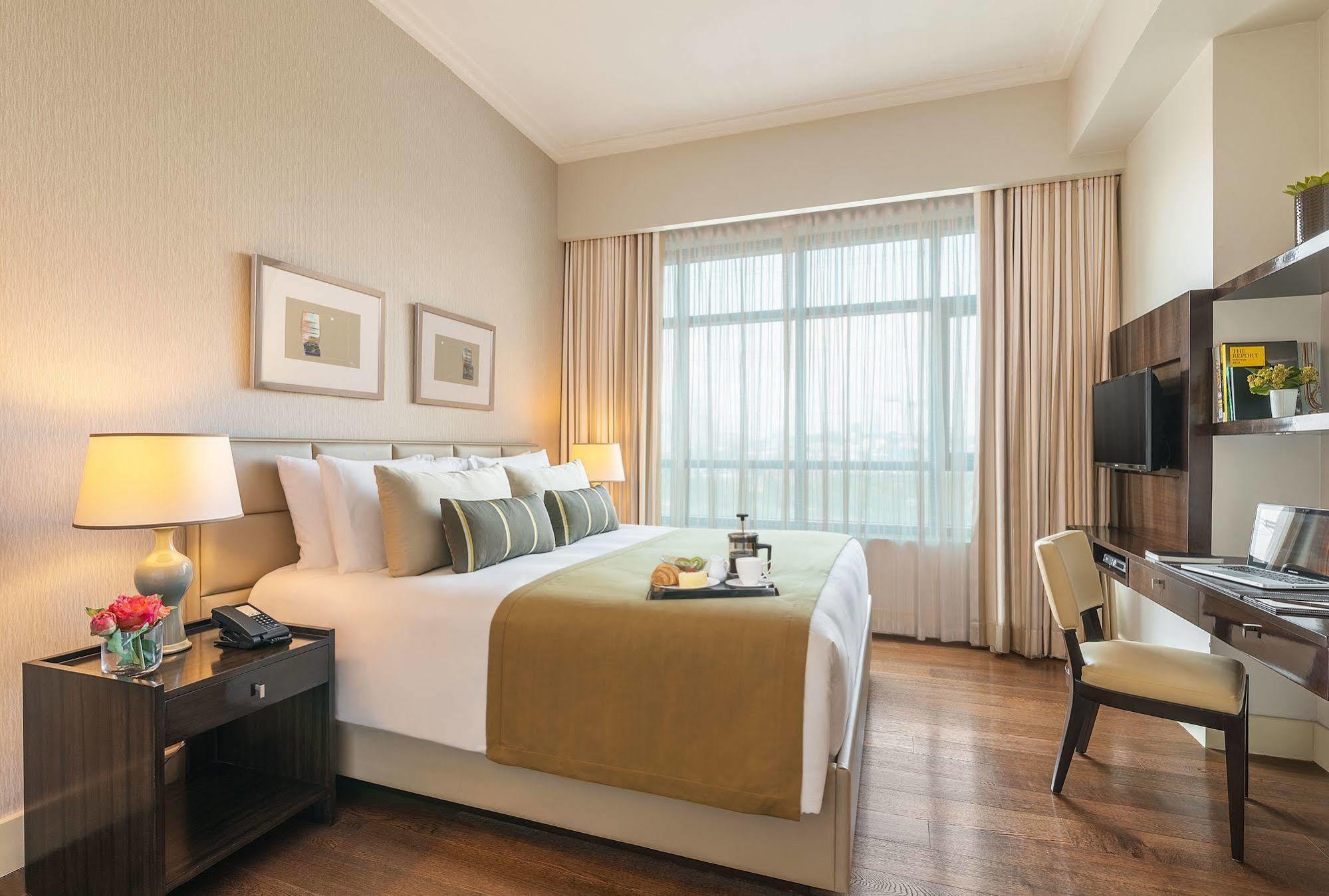 Aruga Apartments By Rockwell Makati Makati City Екстер'єр фото